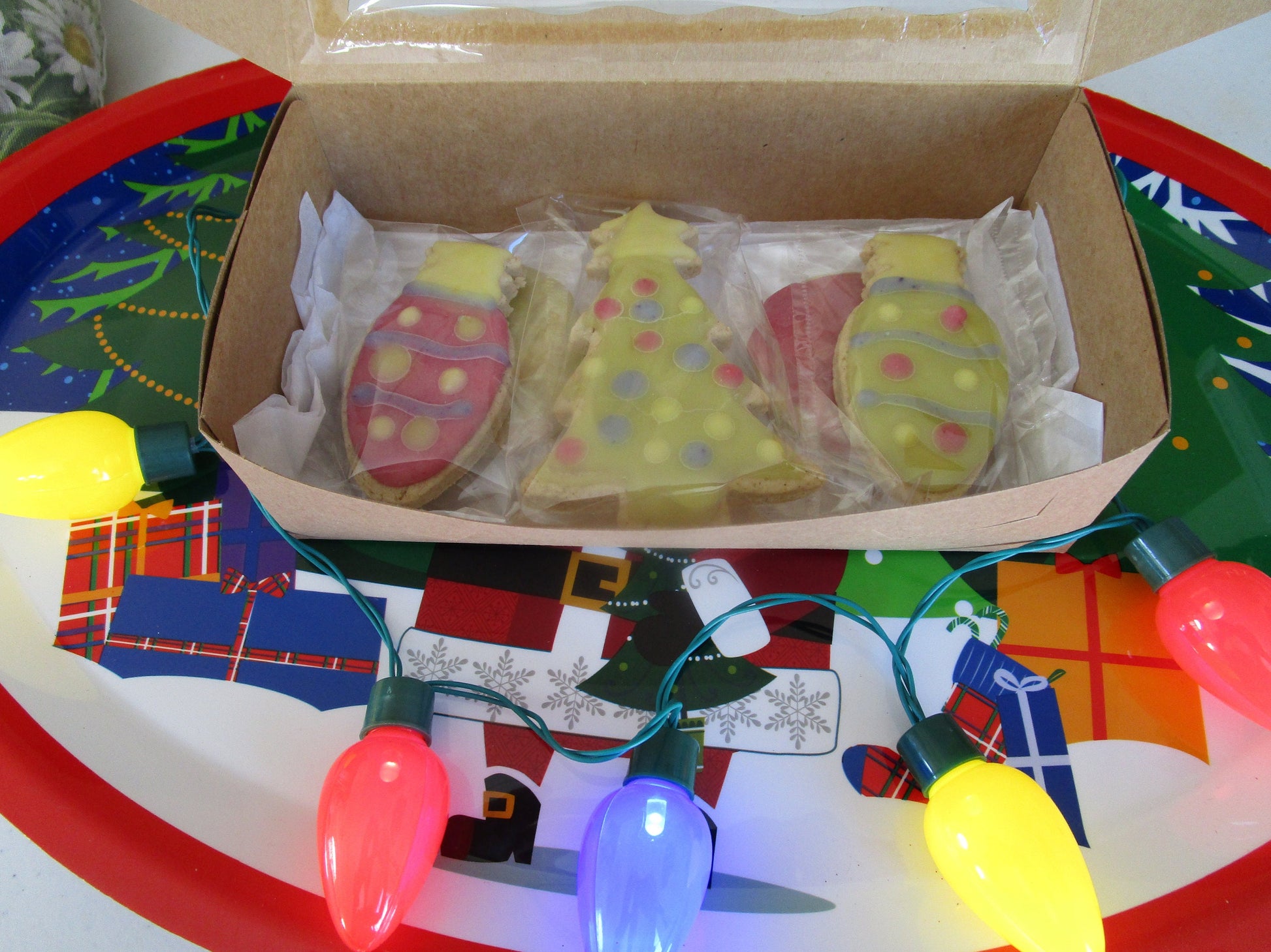 Gluten Free Iced Sugar Cookies, Christmas Tree and Holiday Lights, Dairy Free, Egg Free, Vegan, Nut Free, Cookie Exchange, School Safe Treat