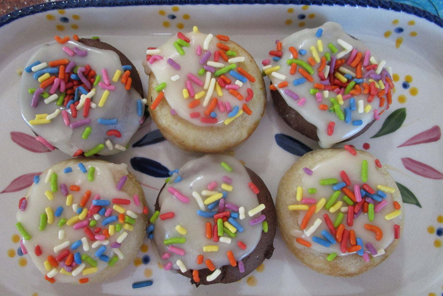 Mini Donut, Gluten Free, Egg Free, Dairy Free, Vegan, Nut Free, School Safe, Birthday, No Refine Sugar, Low Fat, Natural Color, Memorial Day