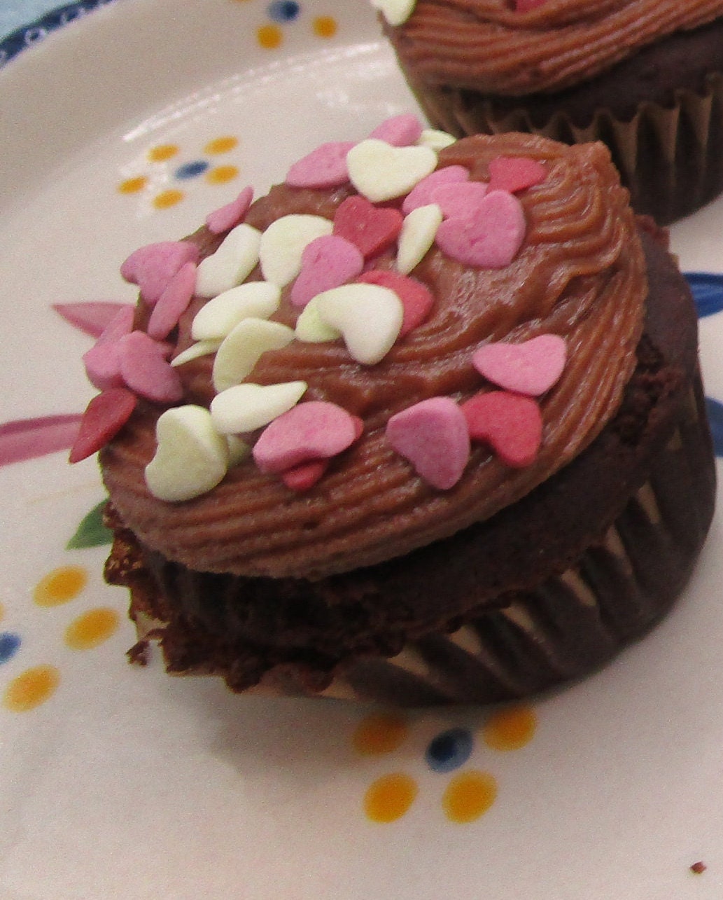 Gluten Free Mini Cupcakes, Dairy Free, School Safe, Vegan, Birthday Party Snacks, Nut Free, Natural Sprinkles, Easter, Saint Patrick's Day