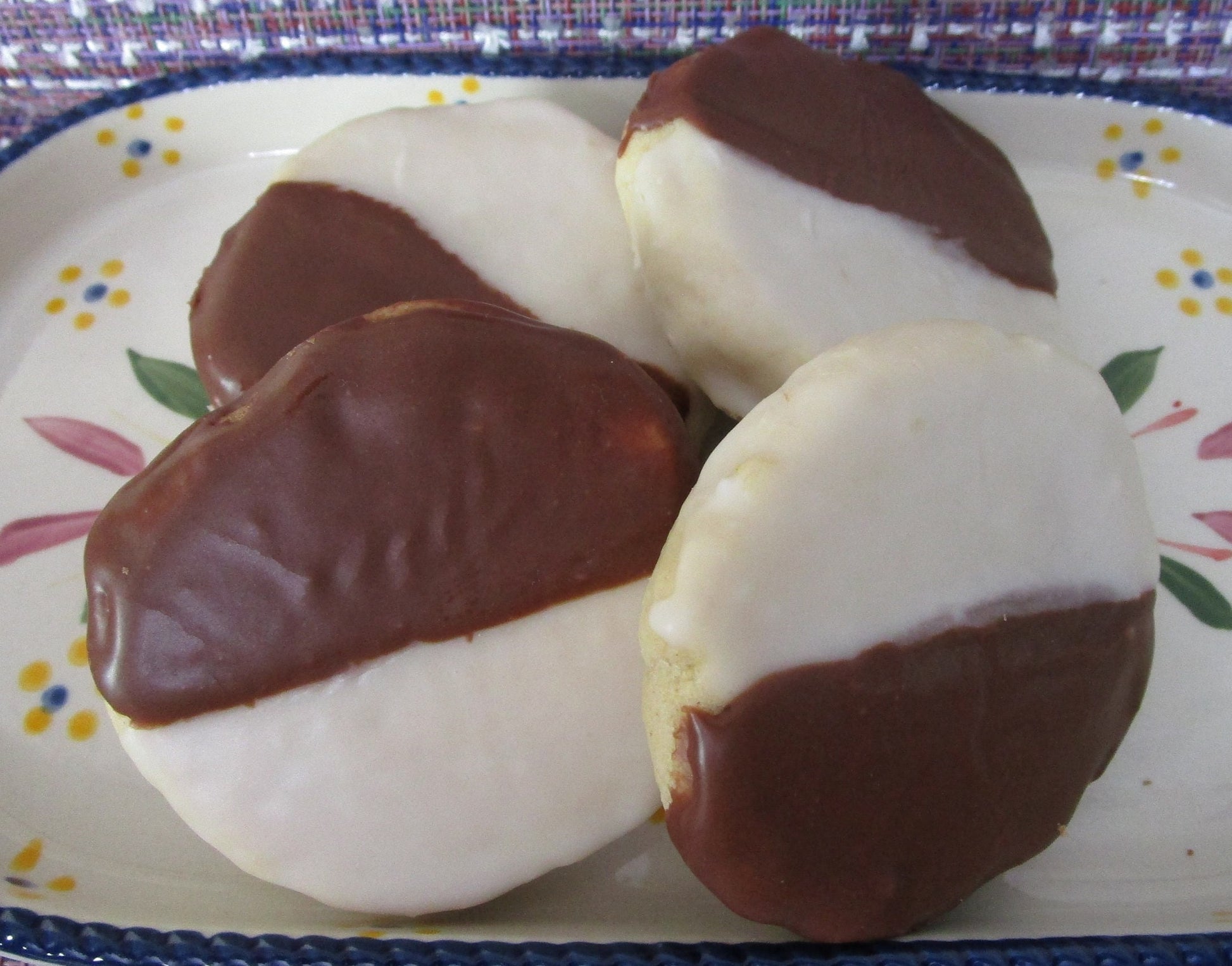 Gluten Free Black White Cookies, Dairy Free, Vegan, Nut Free, Birthday Gift, NY Style snacks, July 4th Celebration, School Safe, Graduation
