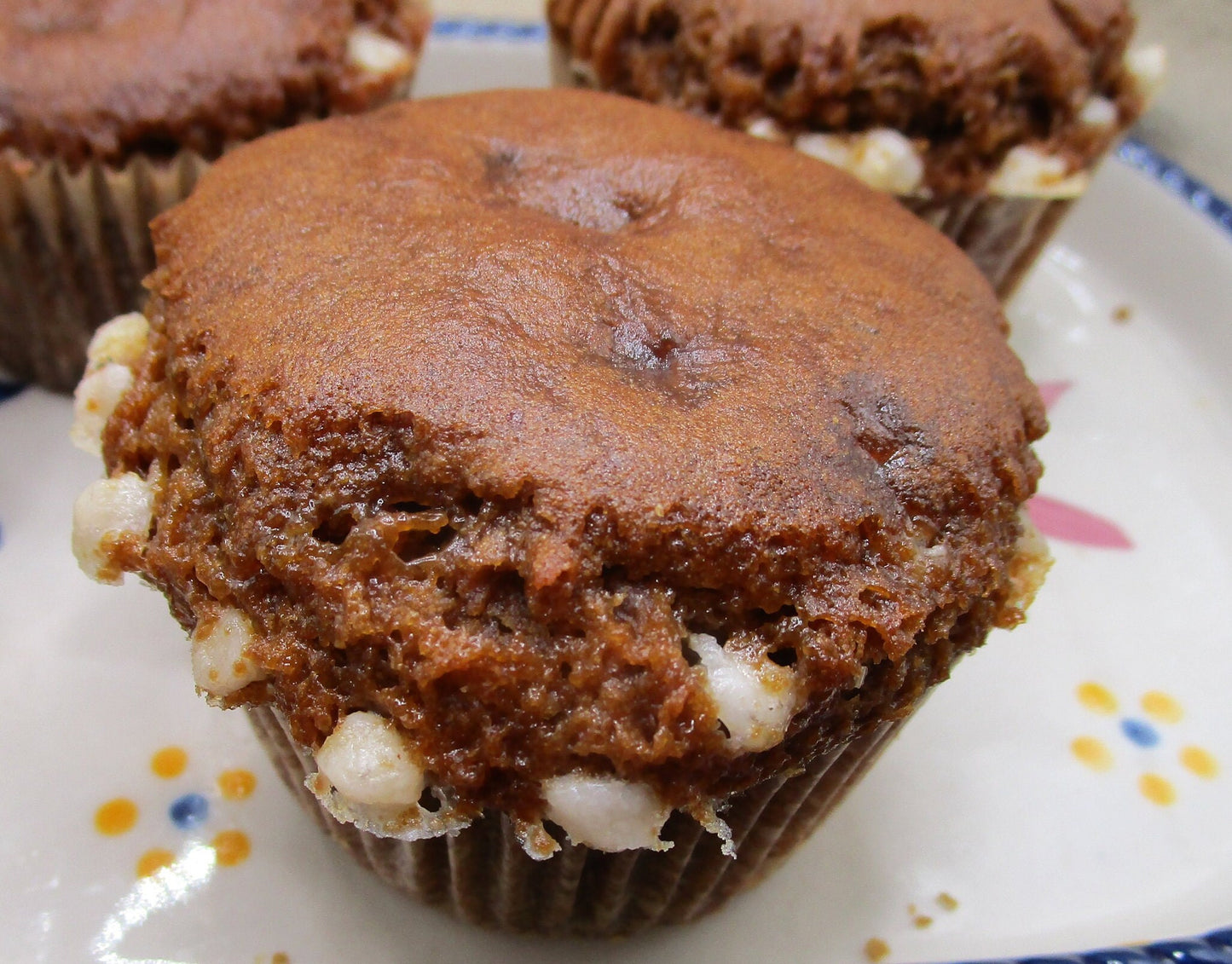 Gluten Free Muffins, White Chocolate Chip, Dairy Free, Vegan, Coconut Sugar, Nut Free snacks, reduced sugar breakfast, School Safe, portable