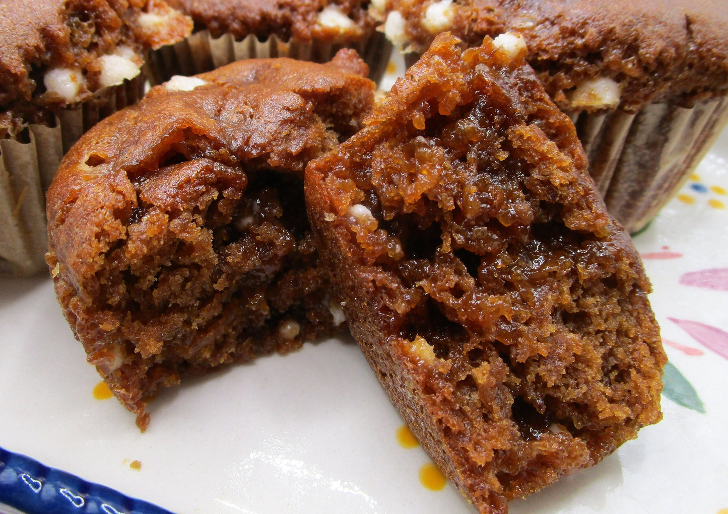 Gluten Free Muffins, White Chocolate Chip, Dairy Free, Vegan, Coconut Sugar, Nut Free snacks, reduced sugar breakfast, School Safe, portable