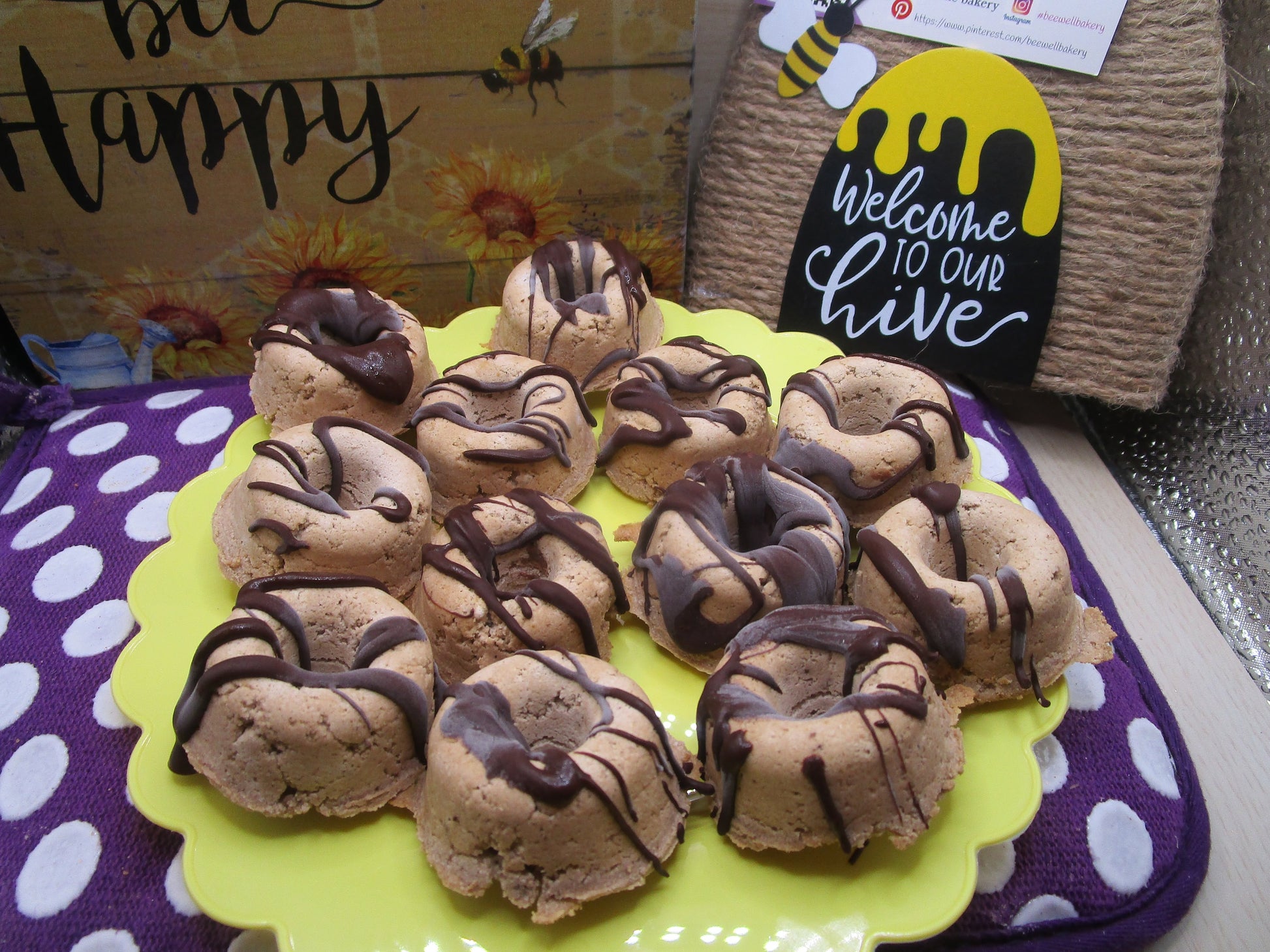 Keto Snacks, Mini Mocha Chip Donut Rings, 2 bite dessert, Gluten Free, Dairy Free, Egg Free, Vegan, High Protein, Sugar Free, Low Carb treat