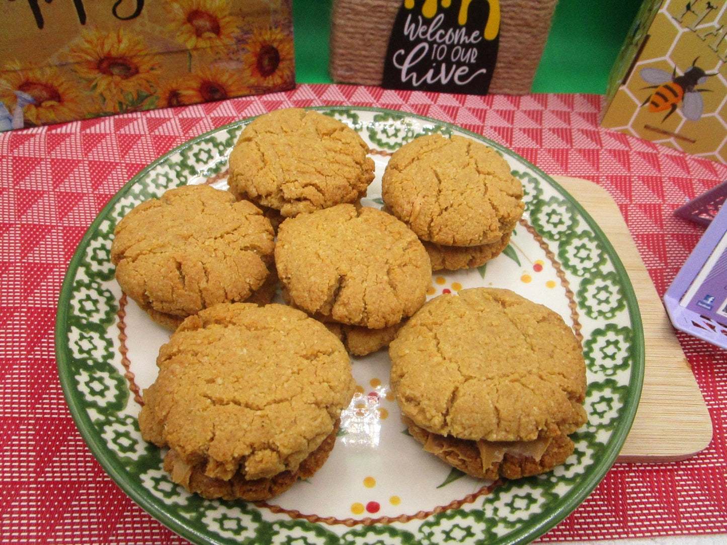 KETO Peanut Butter Cookie Sandwich: Sugar Free, Gluten Free, Low Carb, Dairy Free, Egg Free, Organic Snacks, Vegan treats, Holiday Gifts