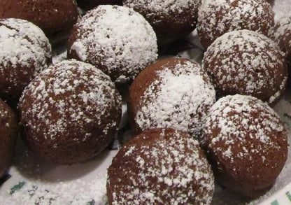 Gluten Free Munchkins, Christmas, Dairy Free, Egg Free, Nut Free, Soy Free, Yeast Free, Class Party snack, School Safe, Holiday Gifts, Vegan