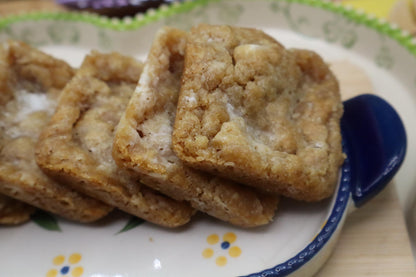 Gluten Free Blondie Bar, Dairy Free, Egg Free, Vegan, Nut Free, Birthday Treats, Holiday Dessert, Marshmallow snack, Halloween, School Safe