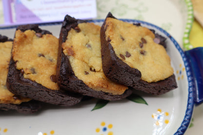 KETO Brookie Brownie, Sugar Free, Dairy Free, Gluten Free, Egg Free, Peanut Free, Vegan, Low Carb Snacks, dessert bars, back to school treat