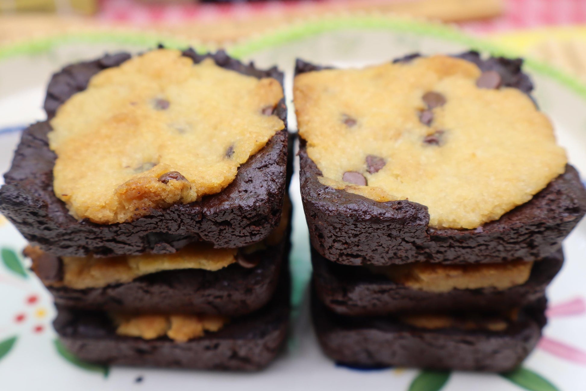 KETO Brookie Brownie, Sugar Free, Dairy Free, Gluten Free, Egg Free, Peanut Free, Vegan, Low Carb Snacks, dessert bars, back to school treat