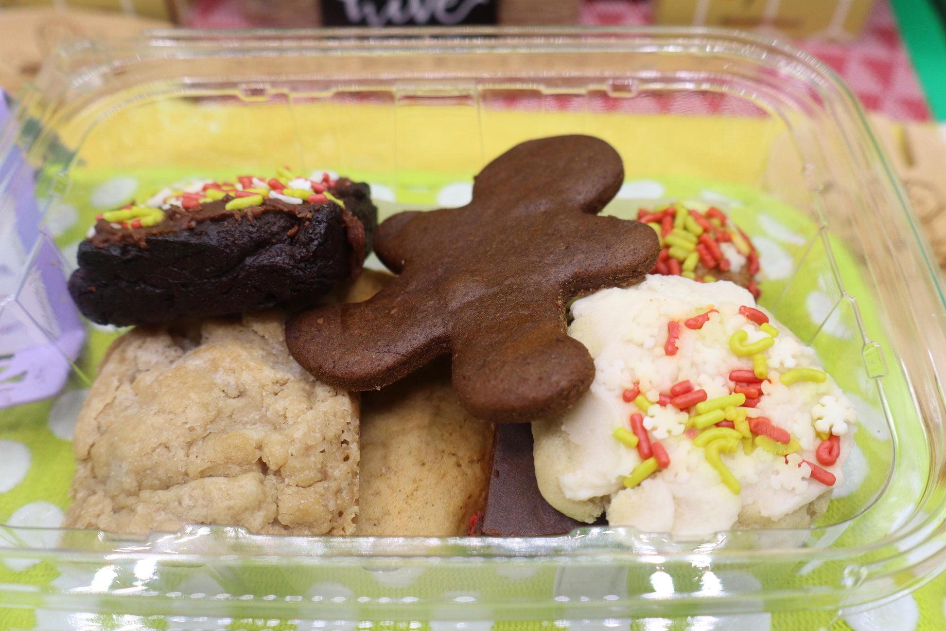 Holiday Gluten Free Bakery Gift Box–Dairy Free, Christmas Cookies, Brownies, Blondies, Rainbow cookies, Munchkins, Gingerbread Festive Treat