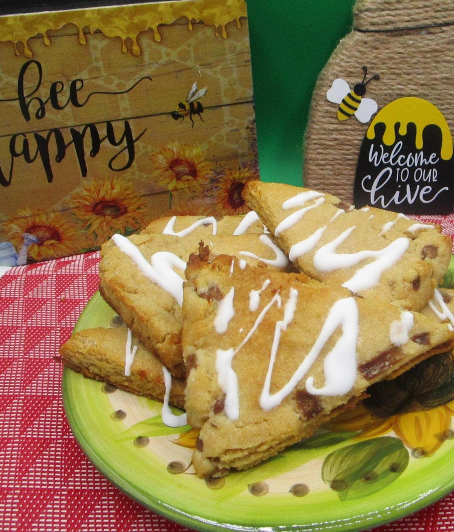 Keto Scones, Grain Free, Gluten Free, Dairy Free, Egg Free, Vegan, Sugar Free, Peanut Butter, Holiday brunch, low carb snack, Fitness Gifts