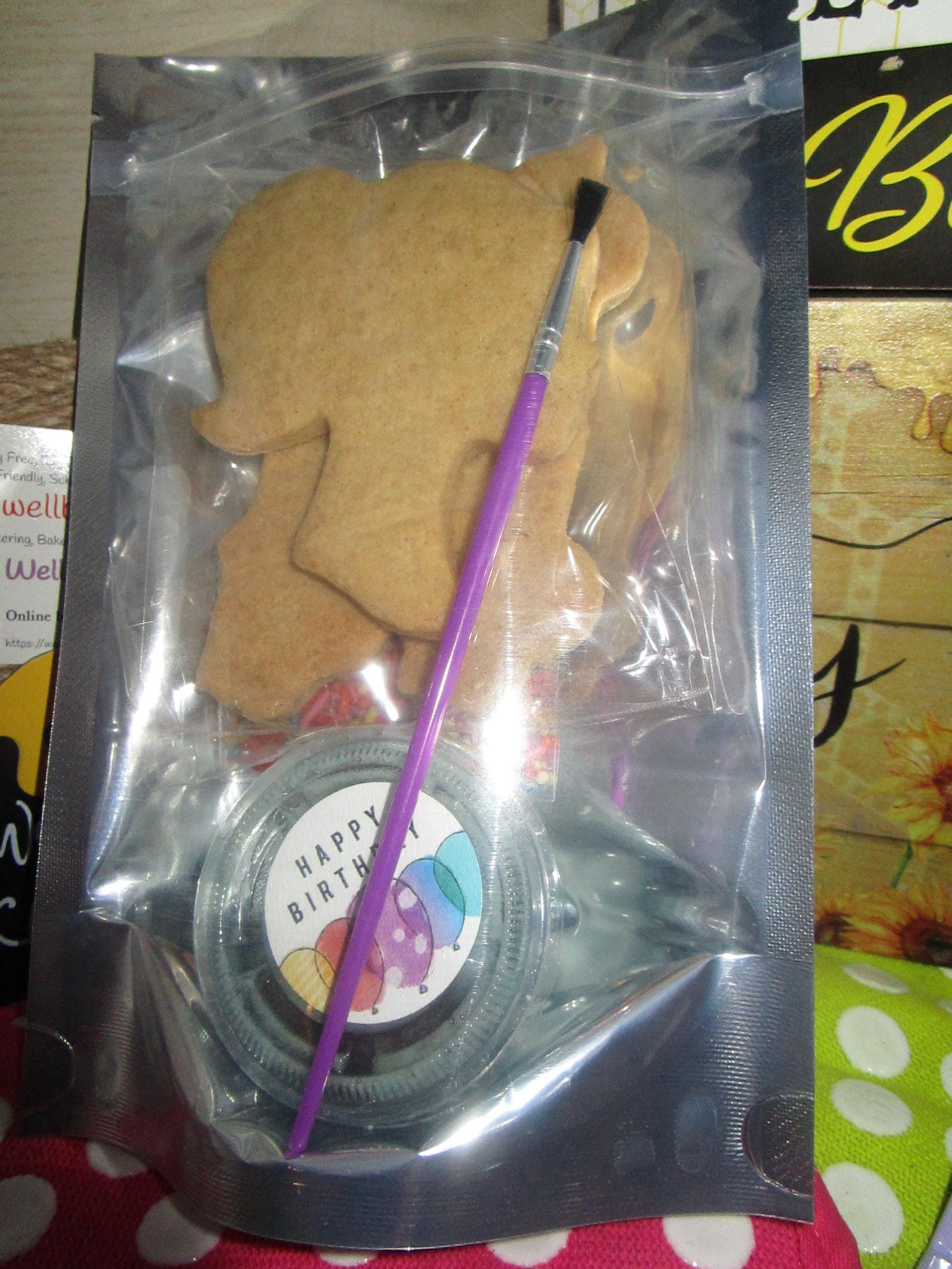 Cookie Kits, Dolls, Fashion, Gluten Free, Dairy Free, Egg Free, Nut Free, Birthday favors, Party Pack, Custom Orders, Fundraisers, Car, Pink