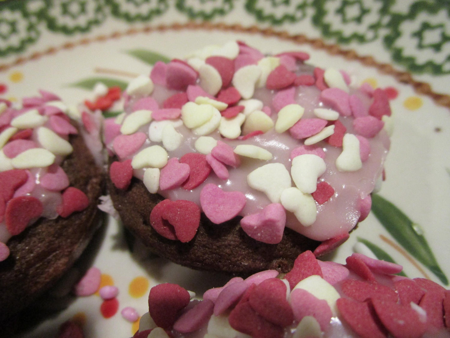 Mini Donuts, Gluten Free, Dairy Free, Egg Free, Vanilla, Chocolate, Nut Free, No artificial colors, Birthday, Graduation, Father's Day Gift