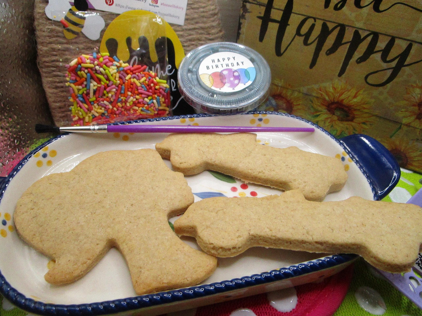 Cookie Kits, Dolls, Fashion, Gluten Free, Dairy Free, Egg Free, Nut Free, Birthday favors, Party Pack, Custom Orders, Fundraisers, Car, Pink