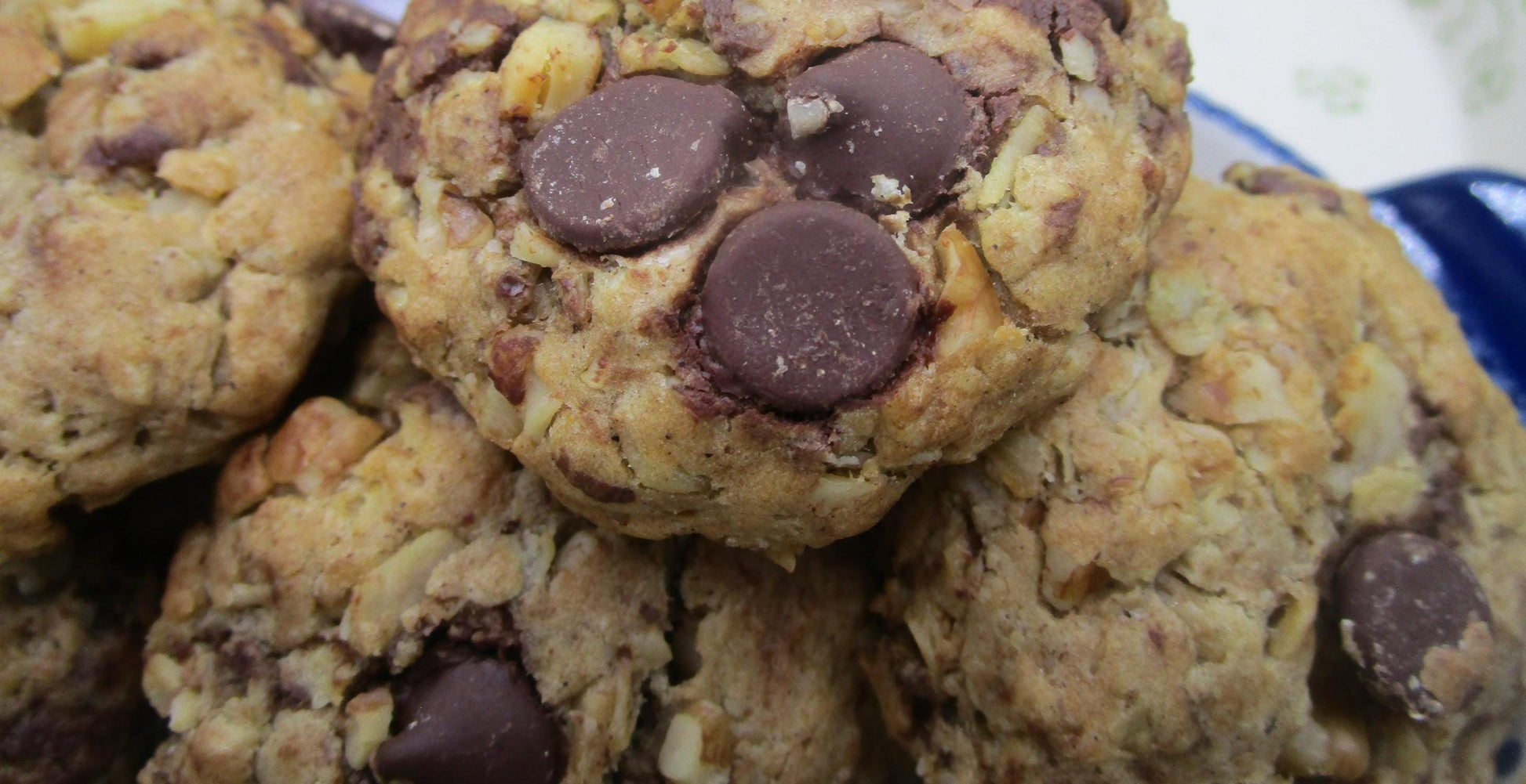 Sugar Free Dark Chocolate Walnut Oat Cookies, Vegan, Dairy Free, Non-GMO ingredients, Birthday Gifts, Low Calorie Snacks, Valentine's Day