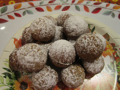 Gluten Free Munchkins, Dairy Free, Vegan, Chocolate, Vanilla, Cinnamon, Peanut Free, School Snack, Classroom Parties, Valentine's Day treats