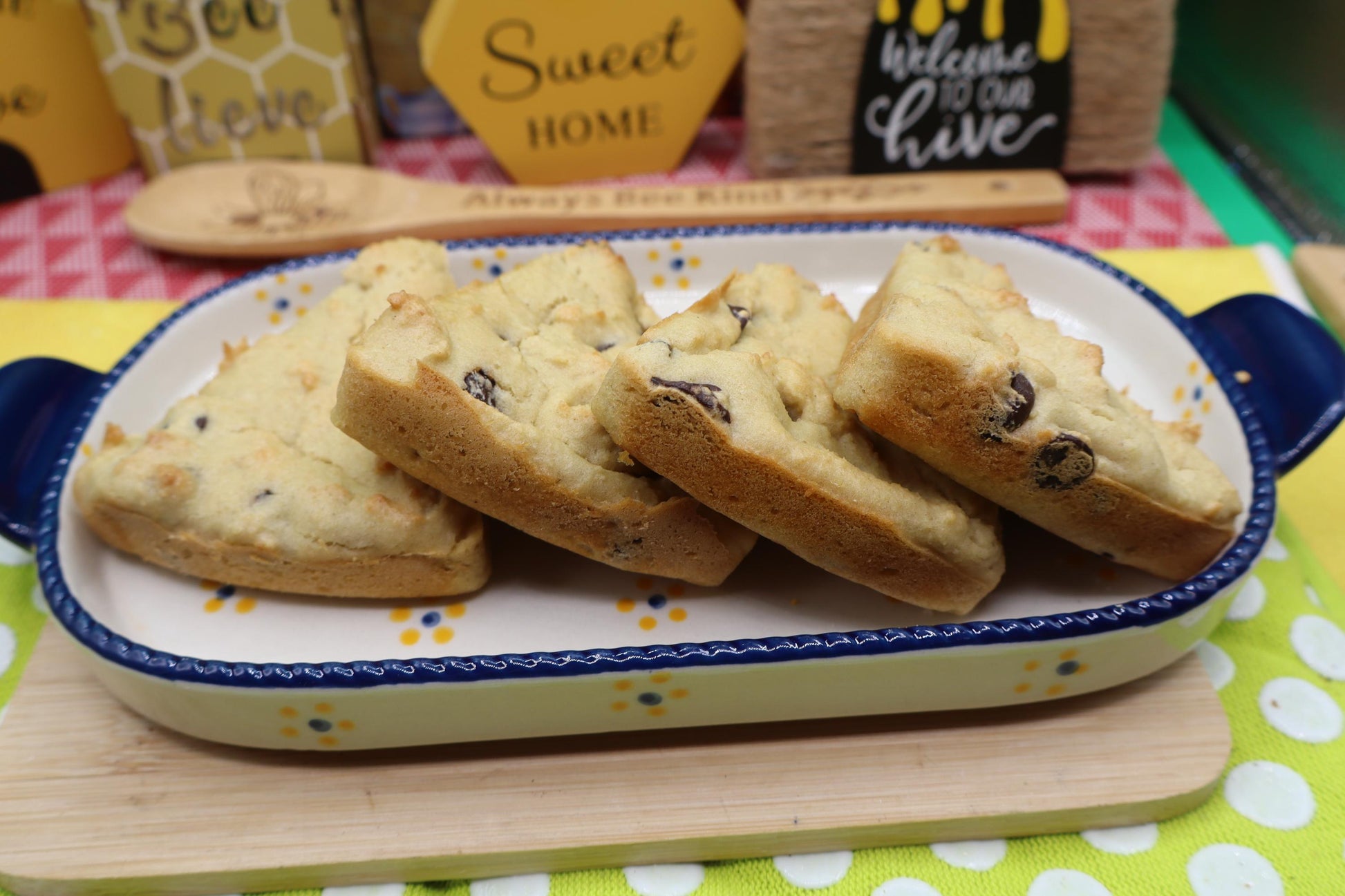 Gluten Free Almond Flour Scones, Grain Free, Dairy Free, Vegan, Sugar Free or Coconut Sugar, Easter Brunch, Healthy Breakfast, Paleo snacks