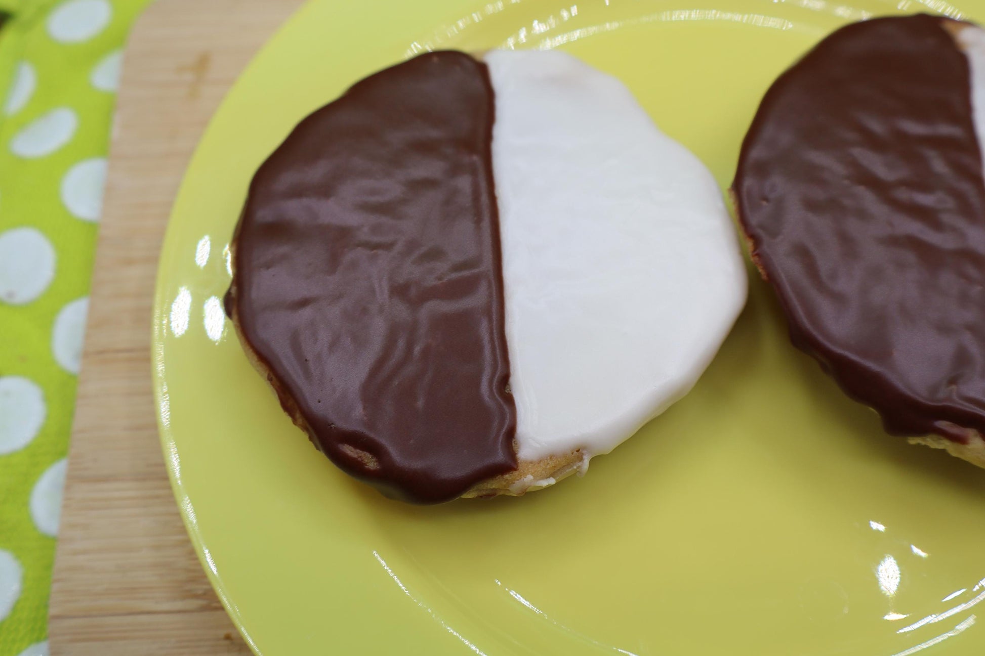 Gluten Free Black White Cookies, Dairy Free, Vegan, Nut Free, Birthday Gift, NY Style snacks, July 4th Celebration, School Safe, Graduation