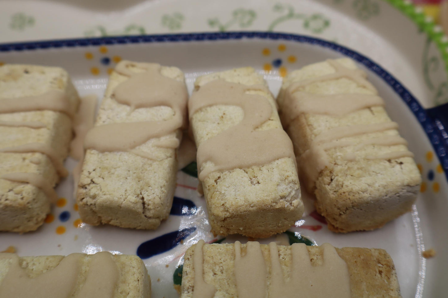 Keto Donut Bar, Strawberry Cheesecake, Sugar Free, Gluten Free, Grain Free, Dairy Free, Egg Free, Nut Free, Low Carb dessert, Fitness Bar