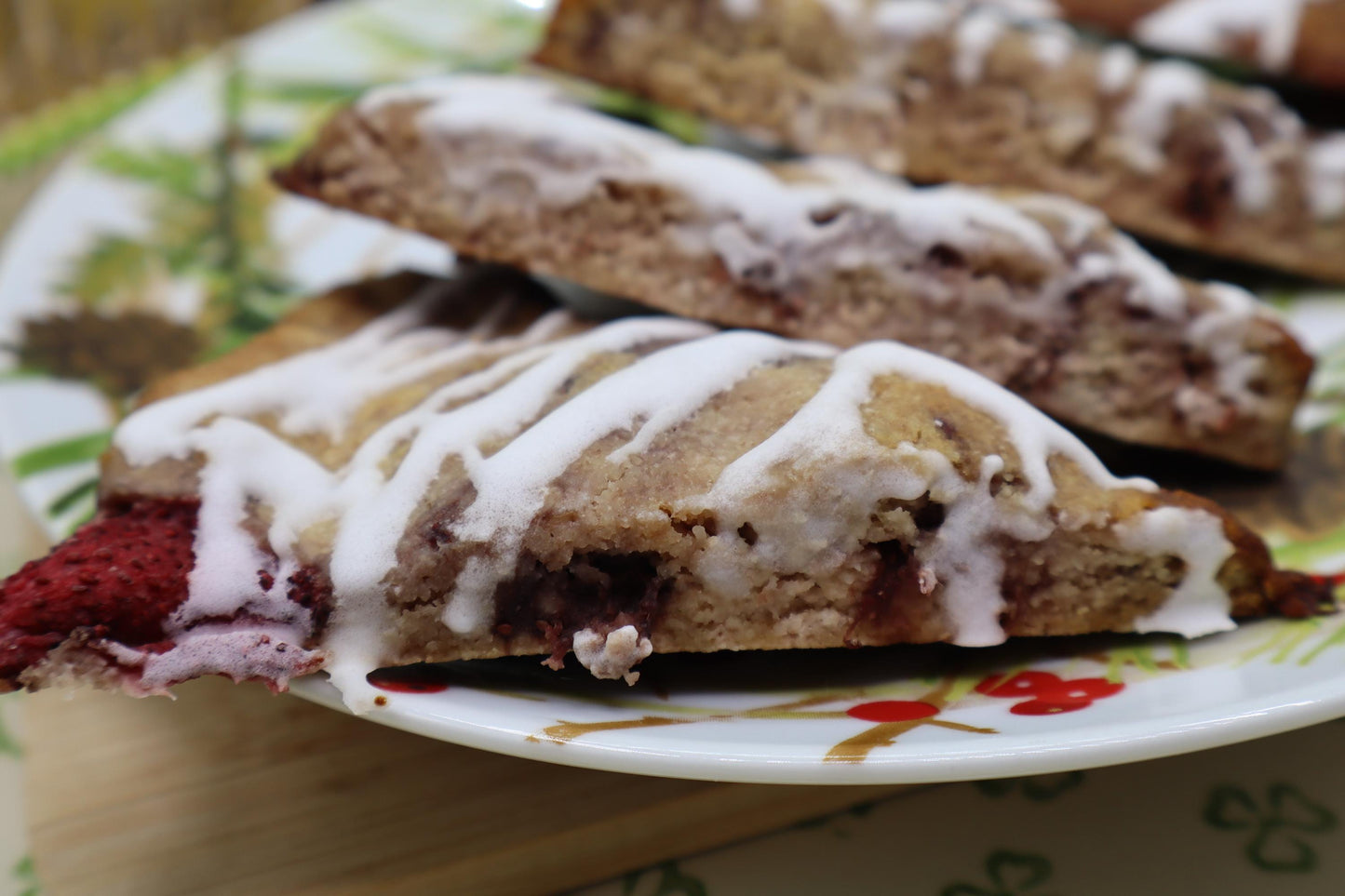 KETO, Scone, Sugar Free, Gluten Free, Dairy Free, Vegan, Egg Free, Strawberry, Pastry, Low Net Carbs, Erythritol Free, Diet, Brunch, Pastry