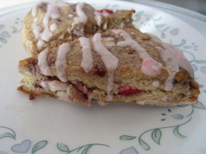 KETO, Scone, Sugar Free, Gluten Free, Dairy Free, Vegan, Egg Free, Strawberry, Pastry, Low Net Carbs, Erythritol Free, Diet, Brunch, Pastry