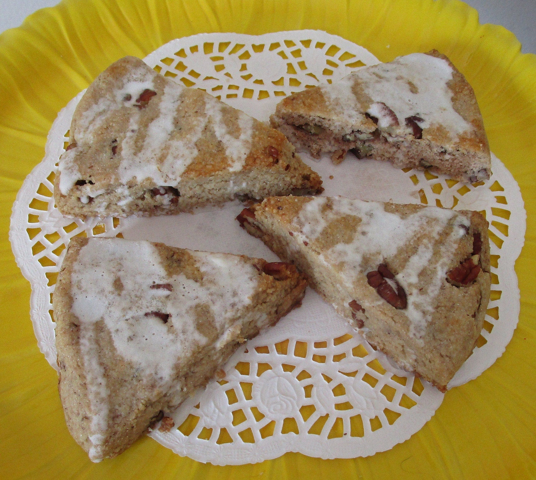 Sugar Free, Scones, Maple Pecan, Gluten Free, Egg Free, Dairy Free, Erythritol Free, Holiday Brunch, Low Calorie, Fall Dessert, Low Carb